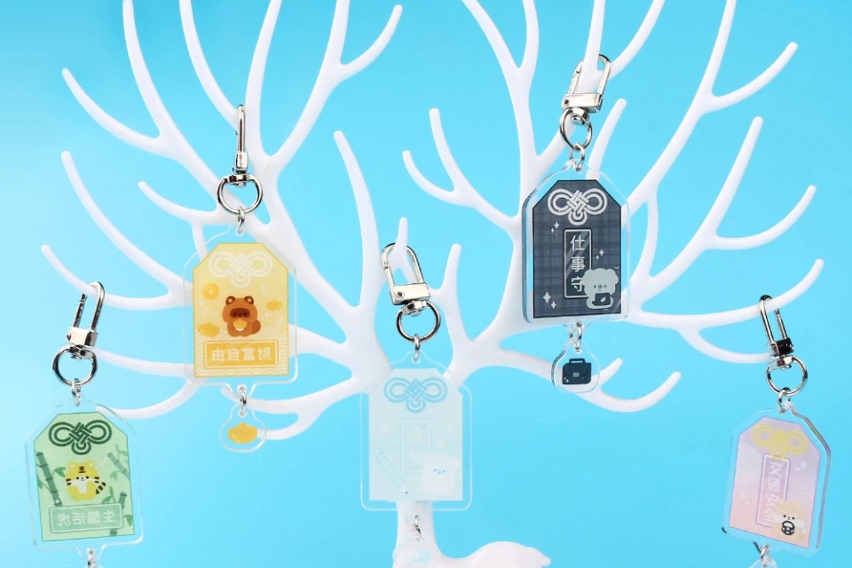 Acrylic craft pendants
